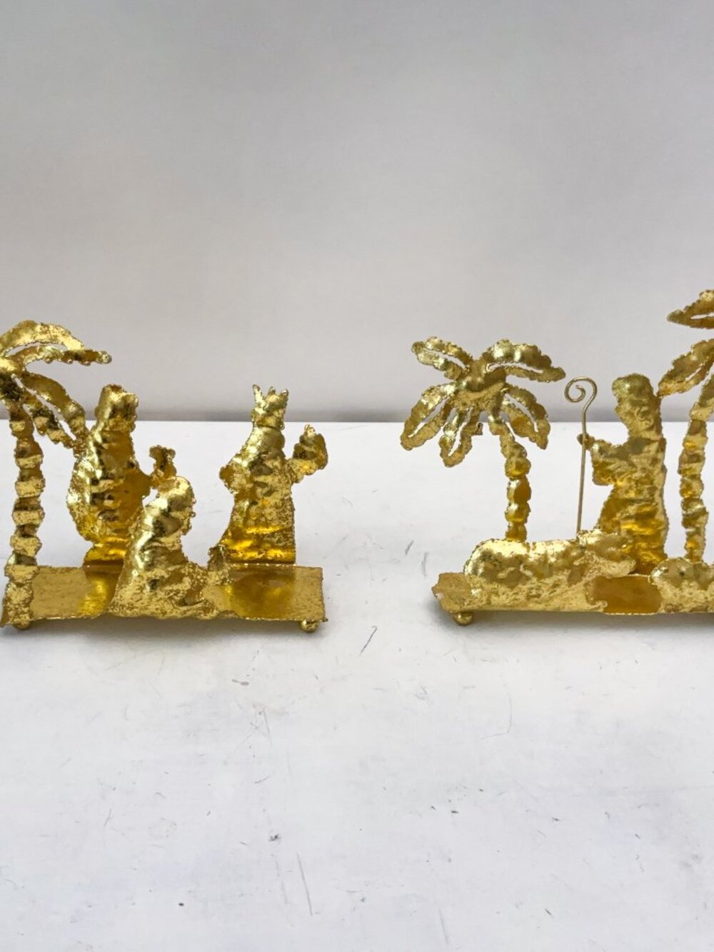 VTG 70s Nativity Wise Men & Shepherds (Visitors) Gold Leaf Metal 7" tall 7.5 W